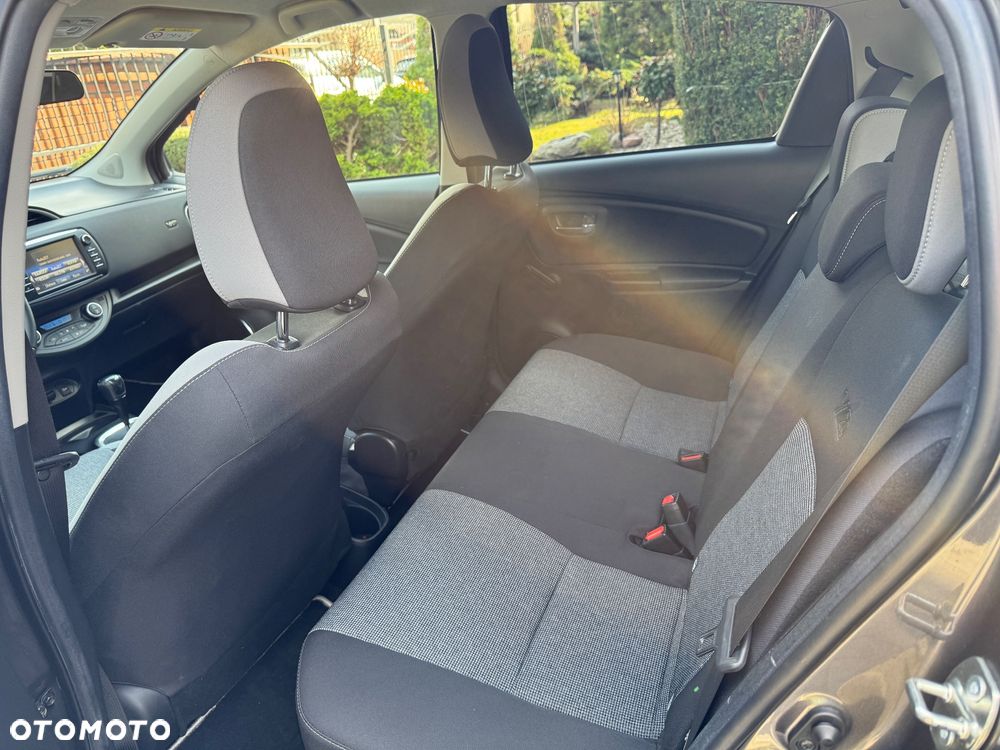 Toyota Yaris - 23