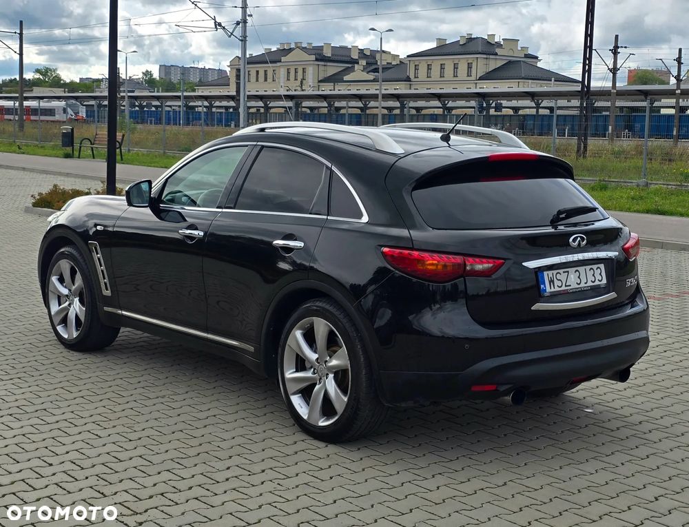 Infiniti FX FX30d S Premium - 7