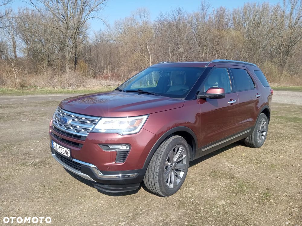 Ford Explorer - 24