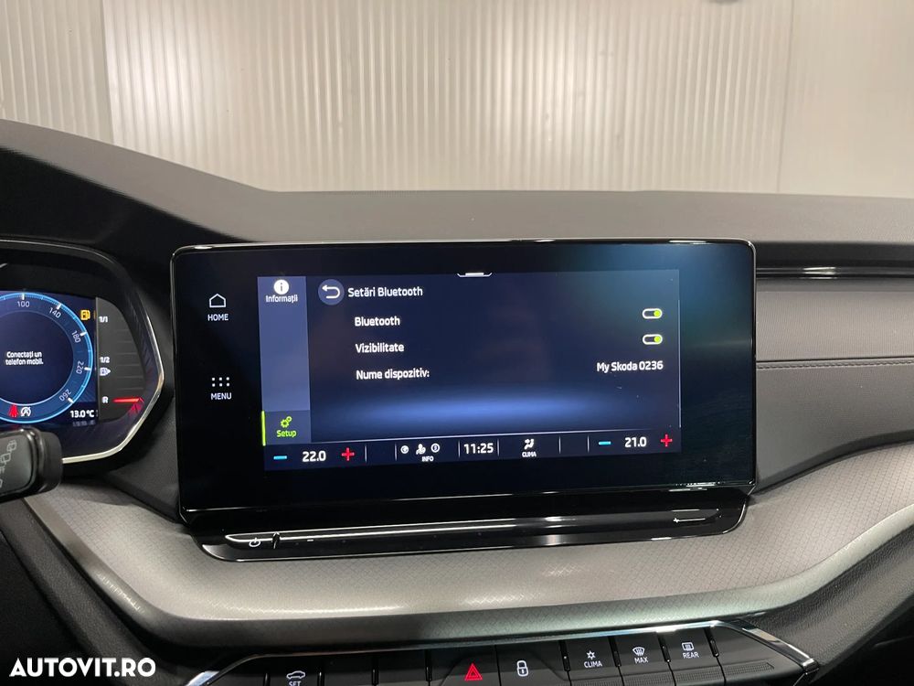 Skoda Octavia Combi 2.0 TDI DSG Ambition - 17