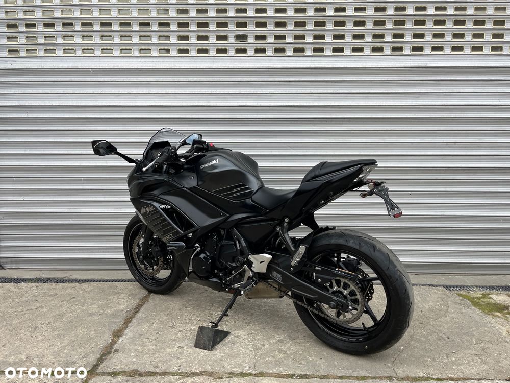 Kawasaki Ninja - 37