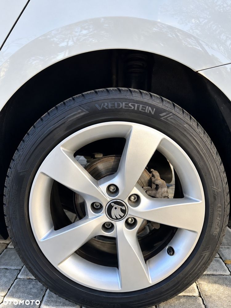 Skoda RAPID - 8