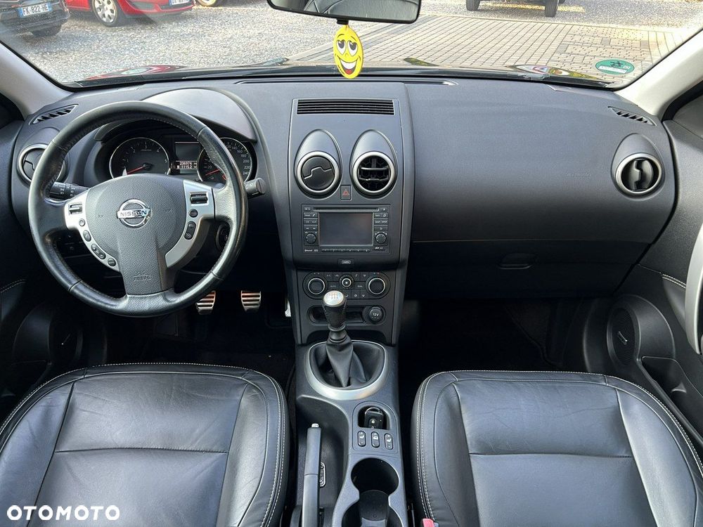Nissan Qashqai - 12