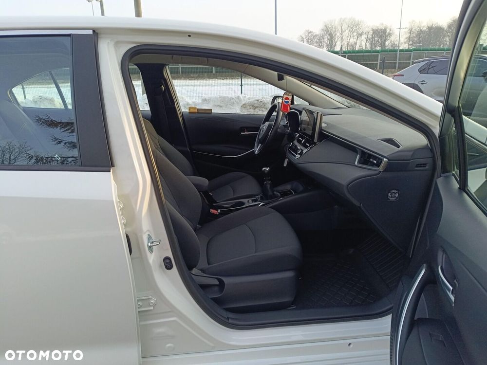 Toyota Corolla - 9