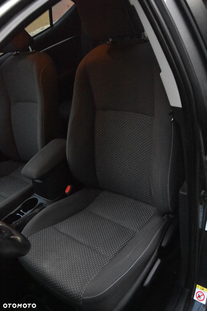 Toyota Corolla 1.6 Premium MS - 12