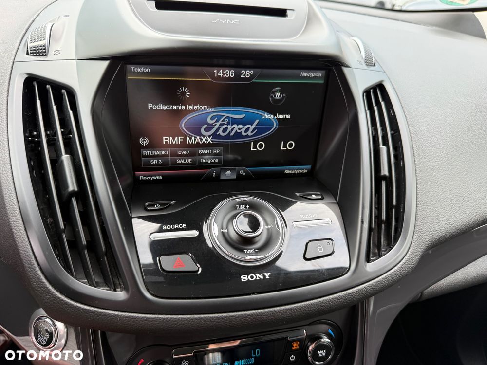 Ford Kuga - 12