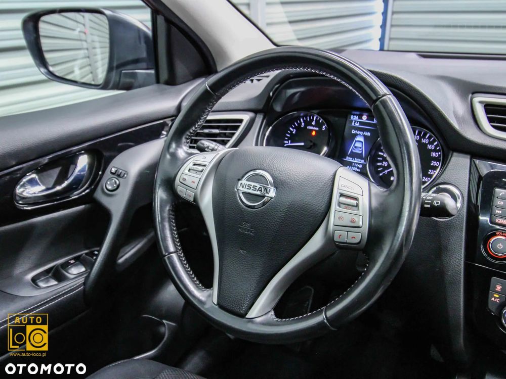Nissan Qashqai 1.2 DIG-T N-Connecta - 24