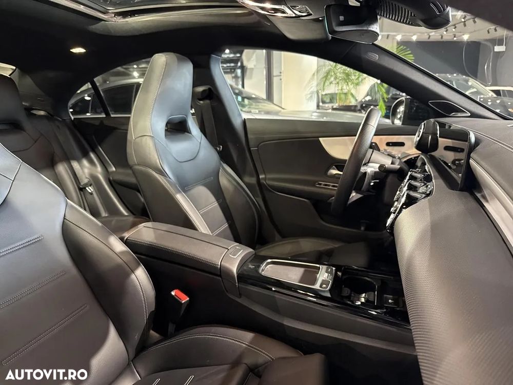 Mercedes-Benz CLA 220 4MATIC Coupe - 21