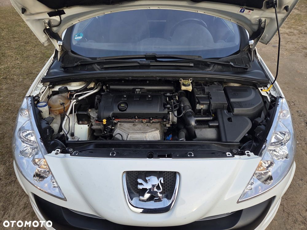 Peugeot 308 120 VTi Premium - 13