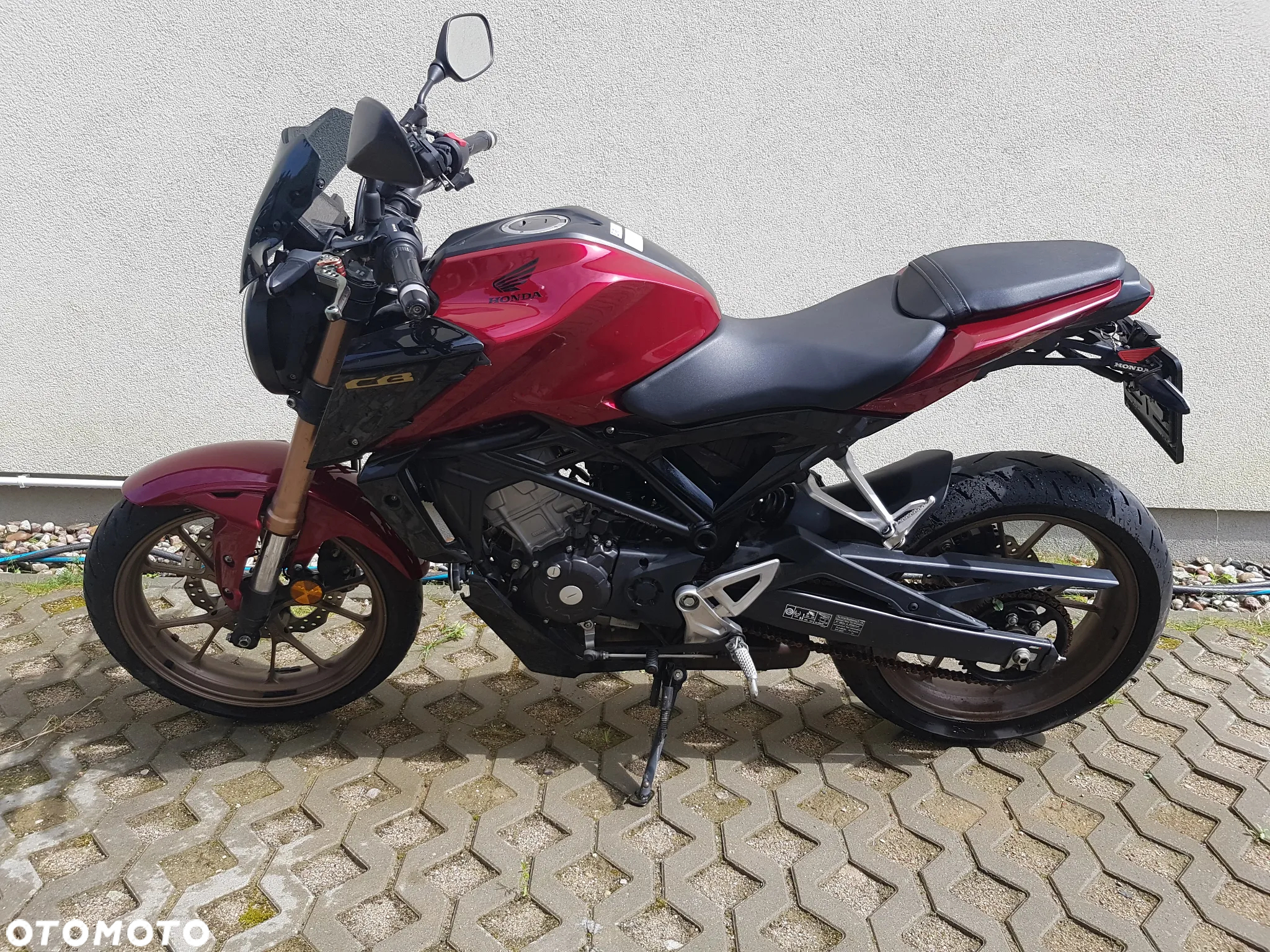 Honda CB - 2