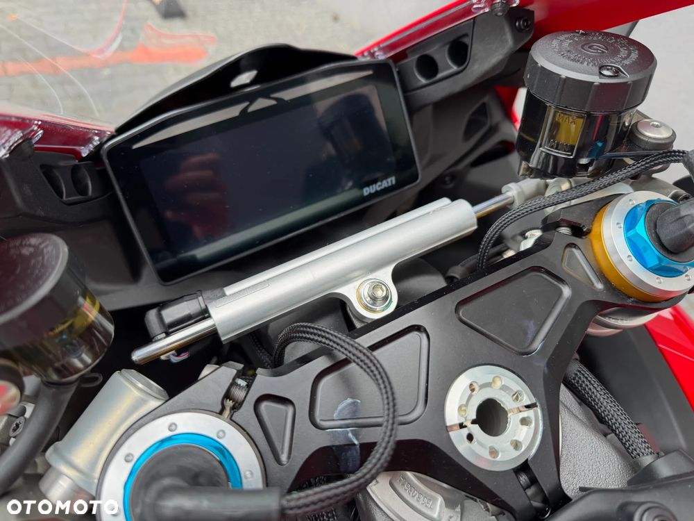 Ducati Panigale V4S - 7