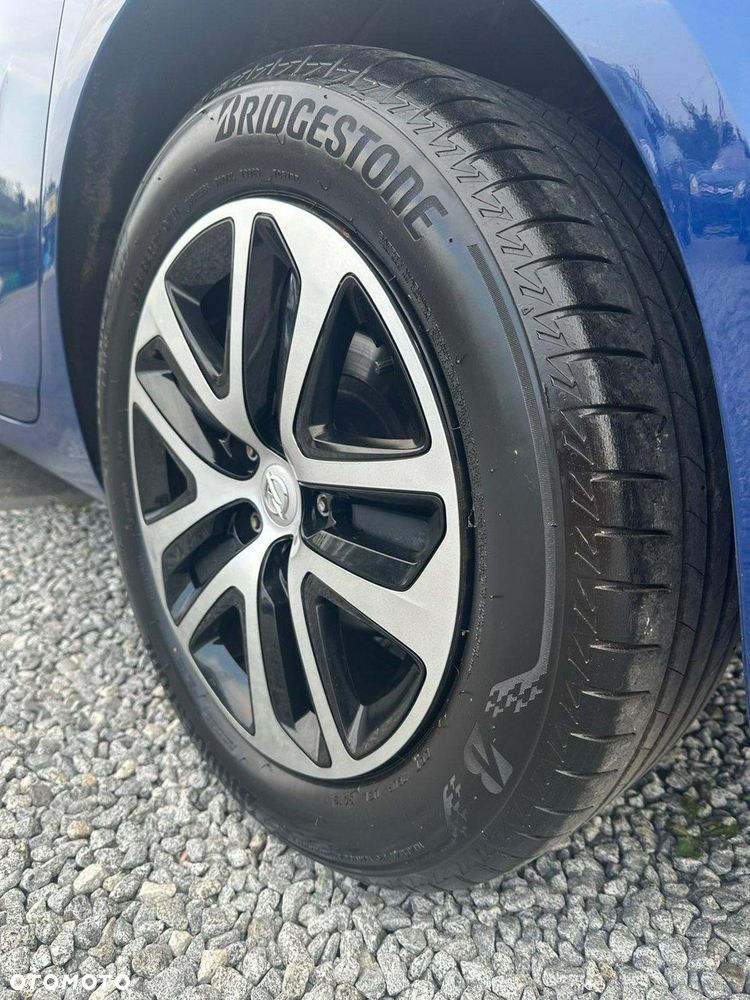 Opel Insignia - 32