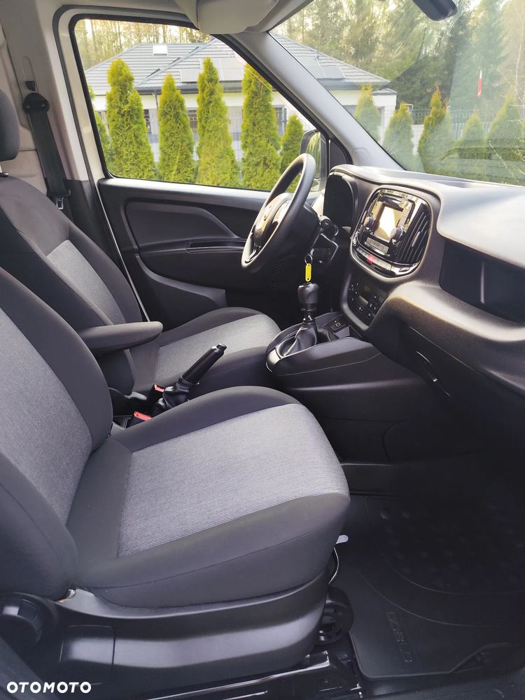 Fiat Doblo - 22