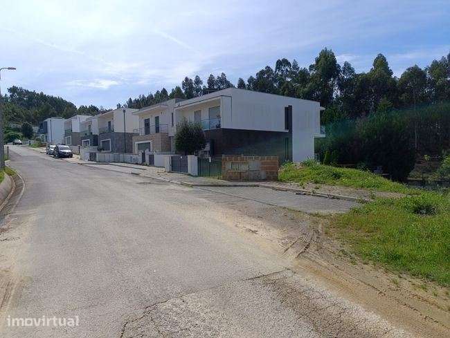 LOTE  DE  TERRENO PARA CONSTRUIR MORADIA ISOLADA PERTO DE COIMBRA - Grande imagem: 4/10