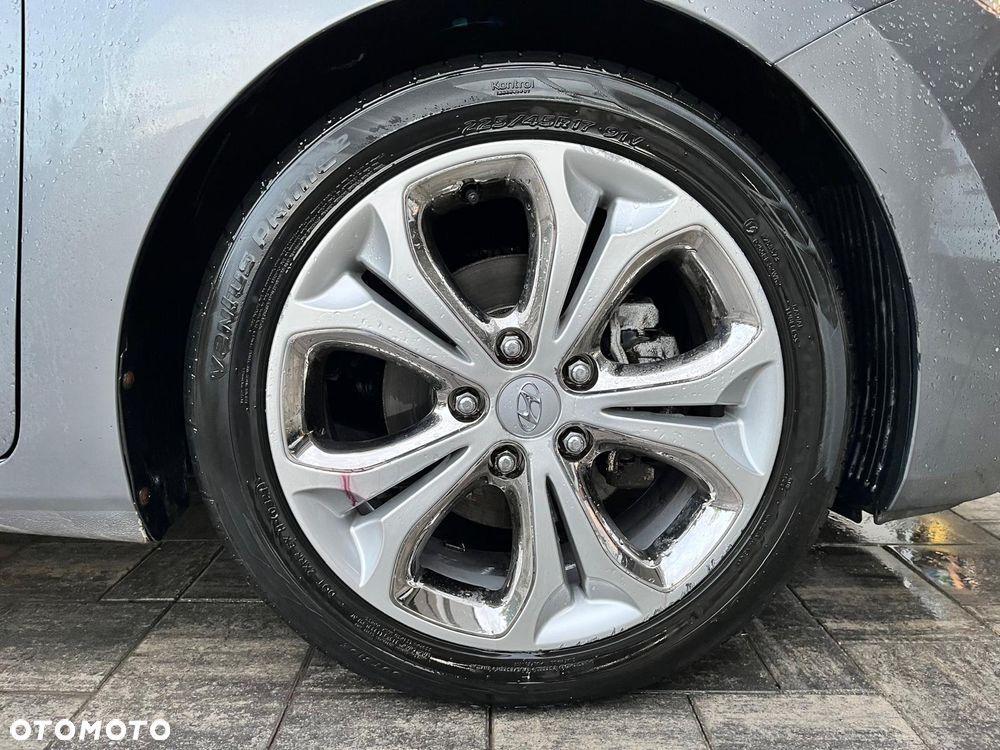 Hyundai i30 1.6 CRDi Premium - 17