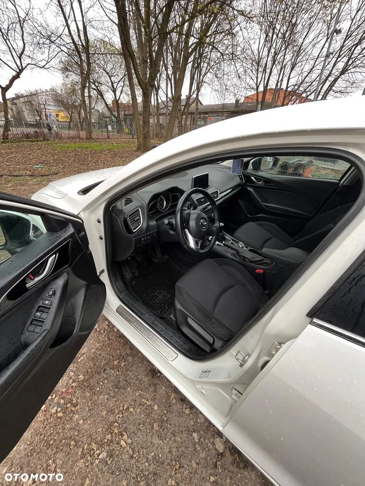 Mazda 3 2.0 Skyenergy EU6 - 10