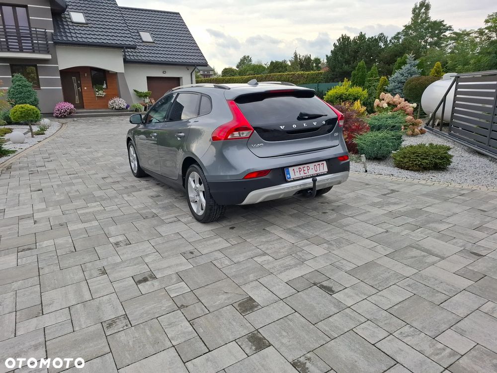 Volvo V40 Cross Country D2 You - 19