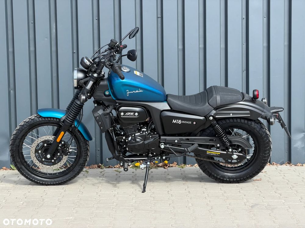 Junak M18 - 5