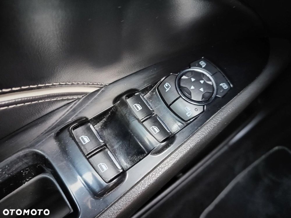 Ford Mondeo Vignale 2.0 TDCi PowerShift - 22