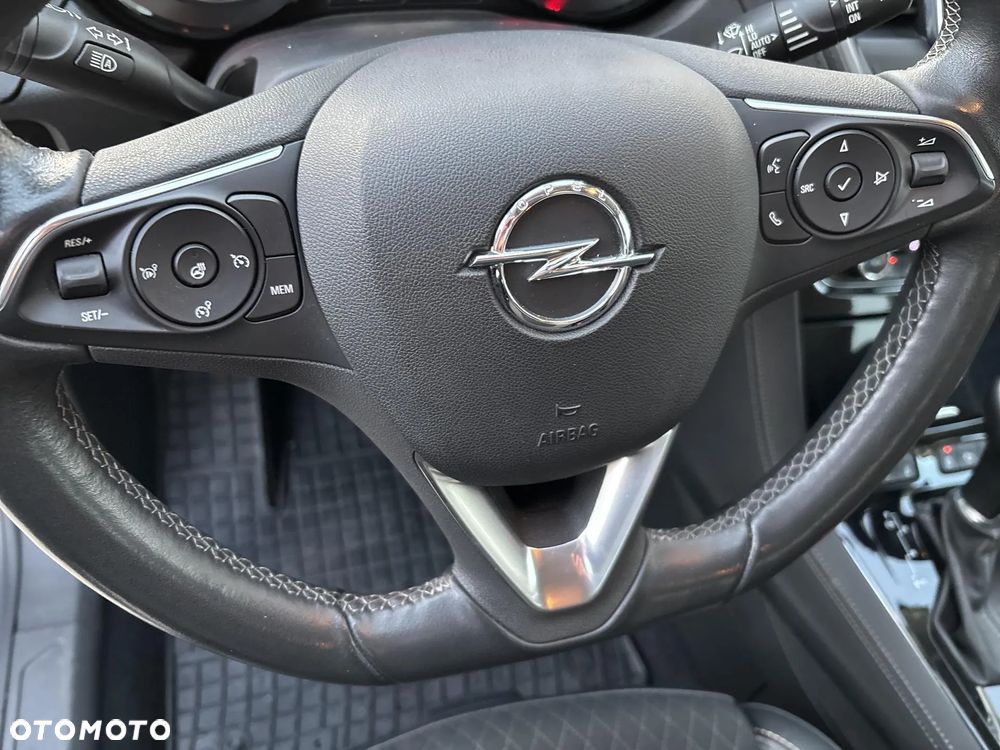 Opel Grandland X 1.2 T GPF Design Line S&S - 20