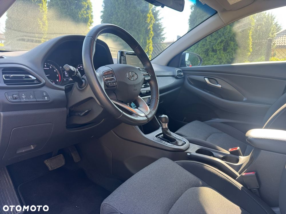 Hyundai i30 1.5 T-GDI 48V-Hybrid DCT EDITION 30 - 5