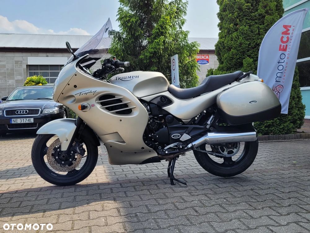 Triumph Trophy - 11