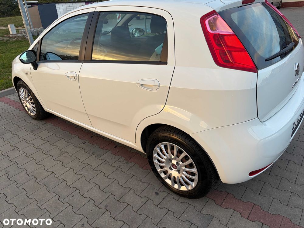 Fiat Punto 2014 photo 5