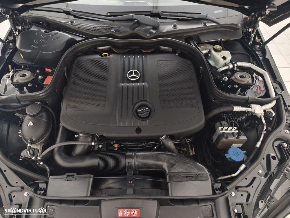 Mercedes-Benz E 220 BlueTEC Avantgarde - 27