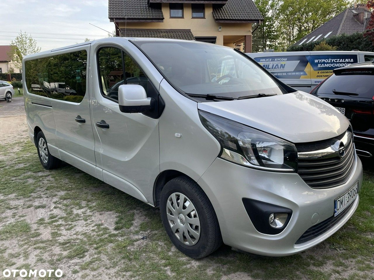 Opel Vivaro - 1