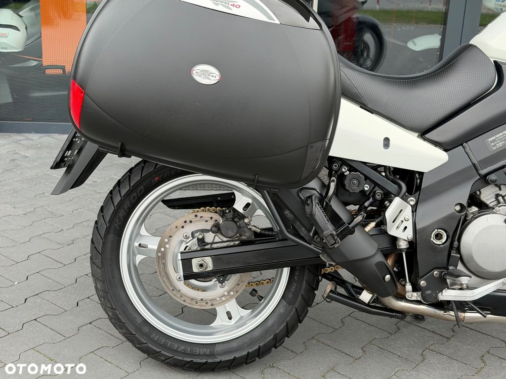 Suzuki V-STROM - 6