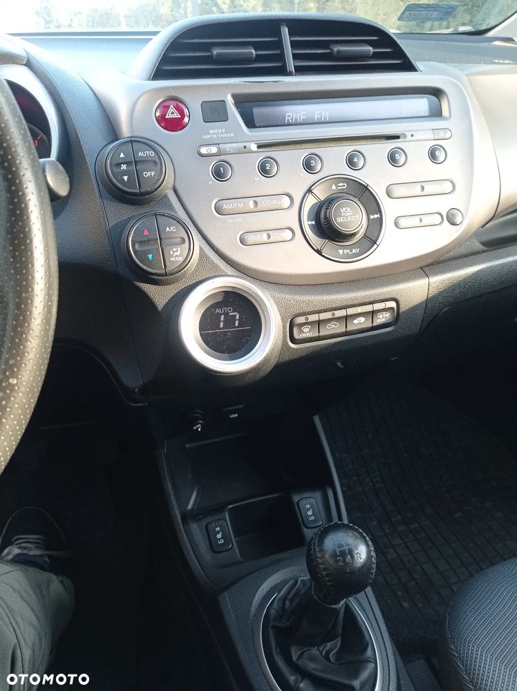 Honda Jazz 1.4 Comfort - 12