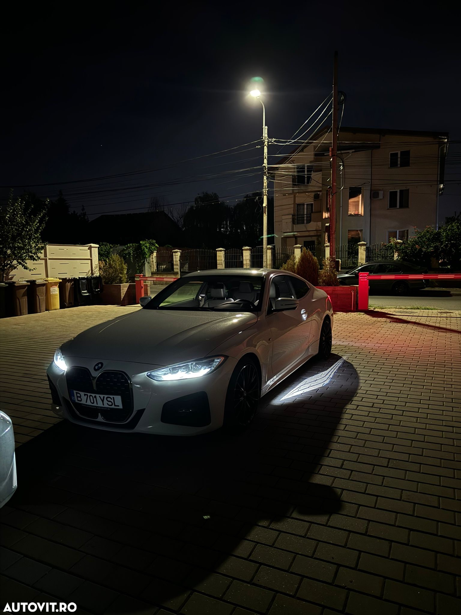 BMW Seria 4 420i Coupe - 8