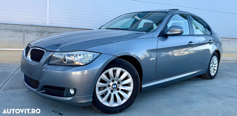 BMW Seria 3 320d DPF - 32