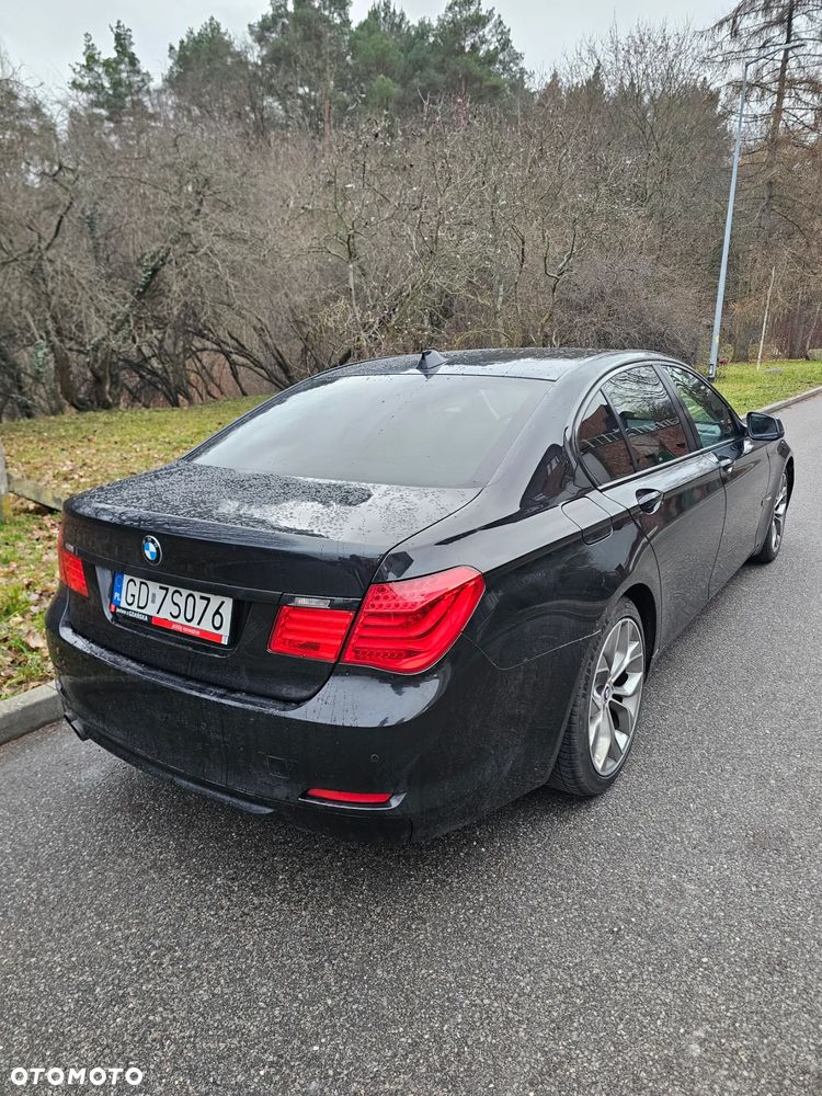 BMW Seria 7 730d - 4