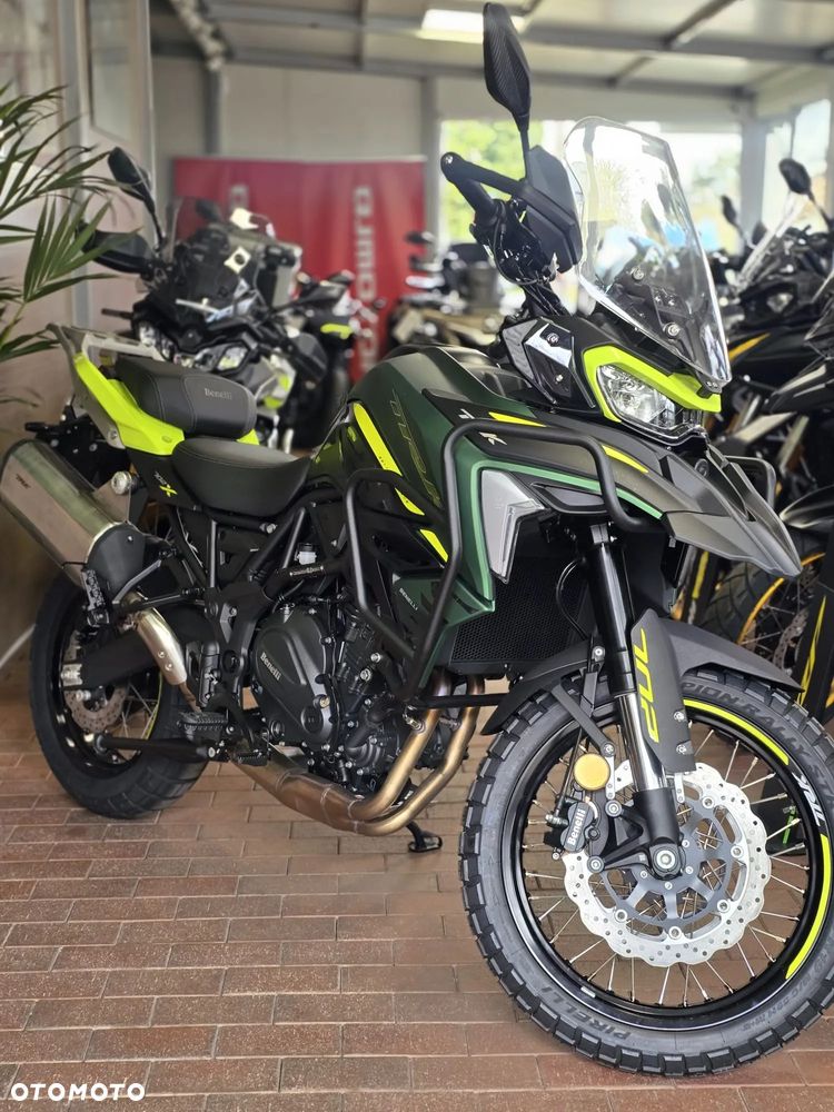 Benelli TRK 702X - 1