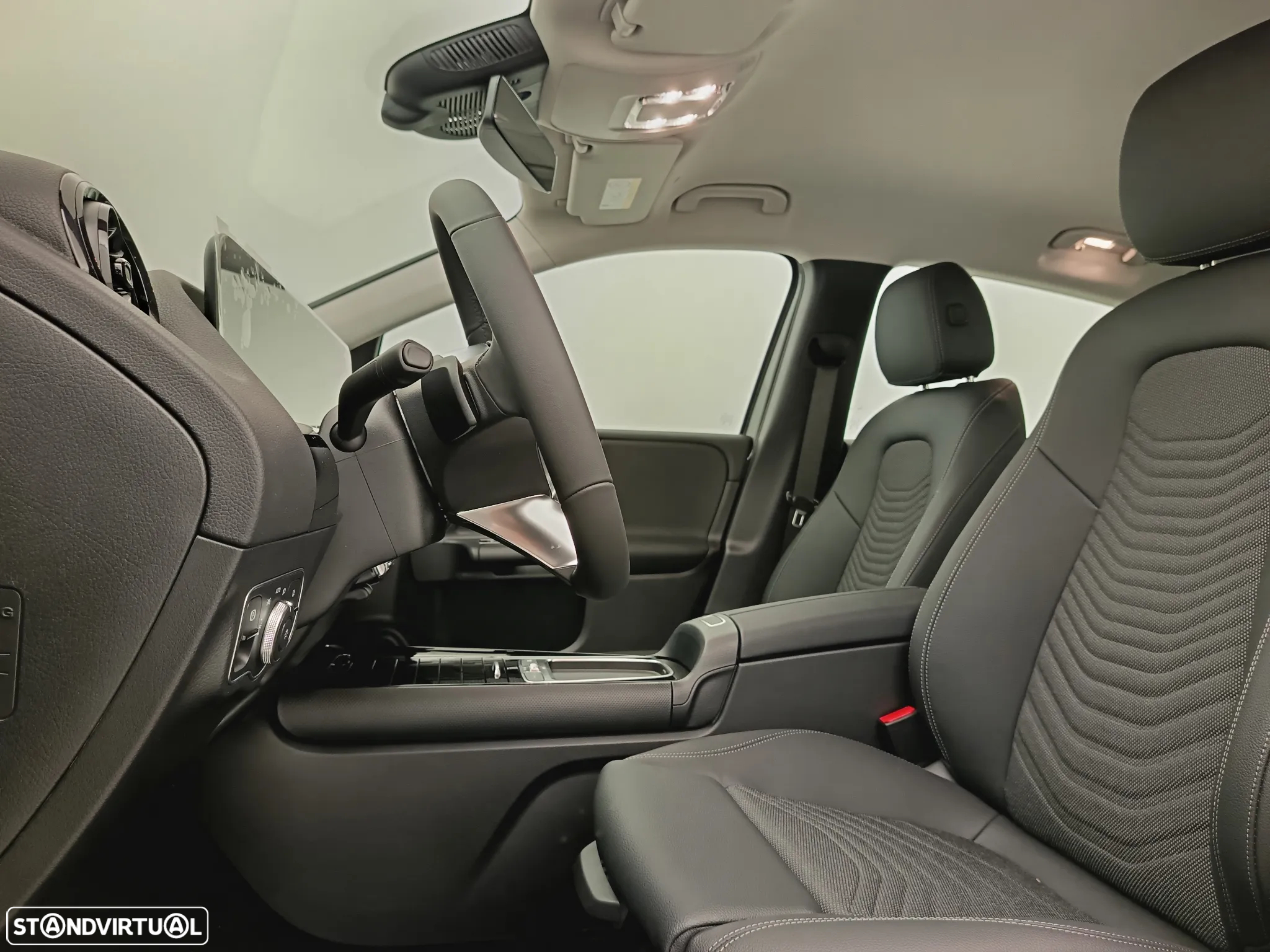 Mercedes-Benz B 250 e - 27