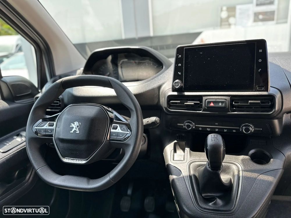 Peugeot Partner - 13
