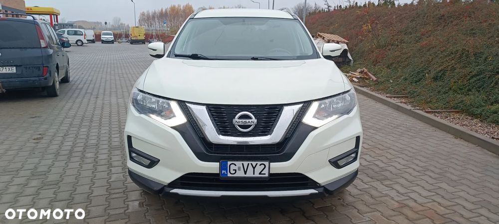 Nissan Rogue - 3