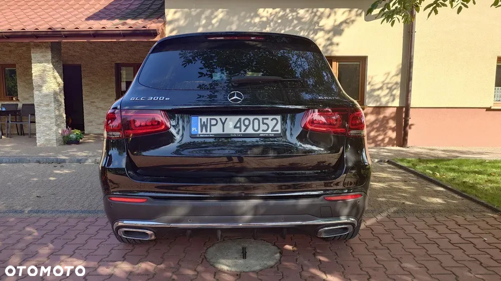 Mercedes-Benz GLC 300 e 4-Matic - 18