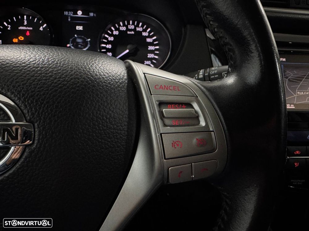 Nissan Qashqai 1.5 dCi Acenta - 32