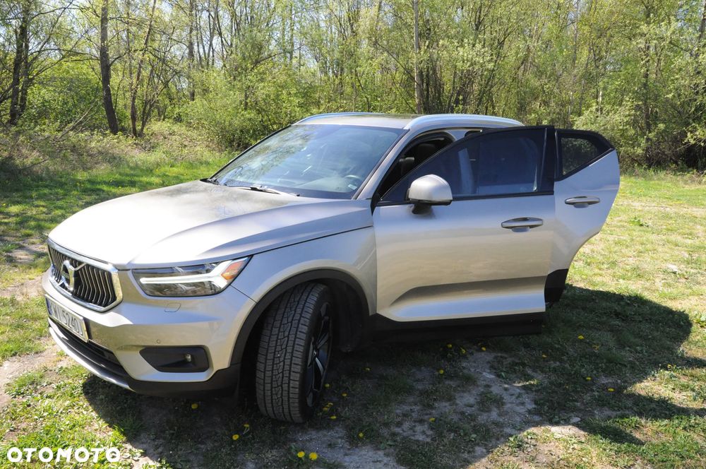 Volvo XC 40 T5 AWD Geartronic Momentum - 26