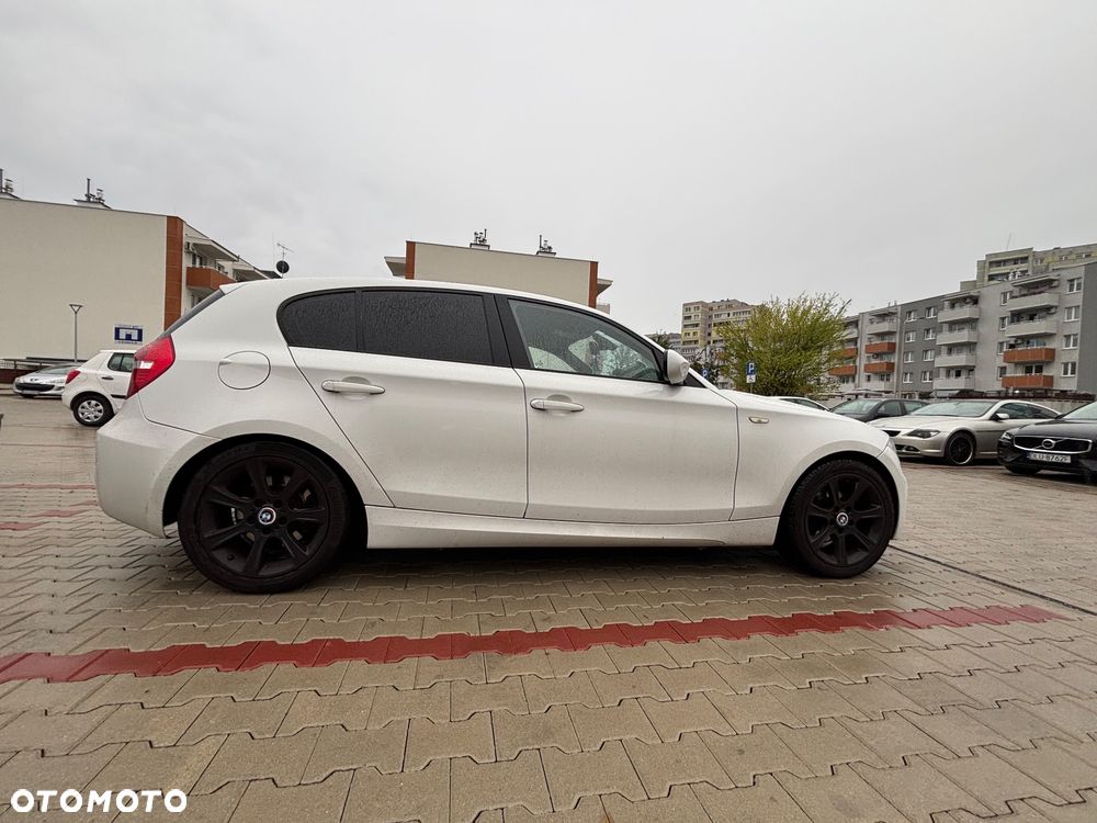 BMW Seria 1 118d - 10