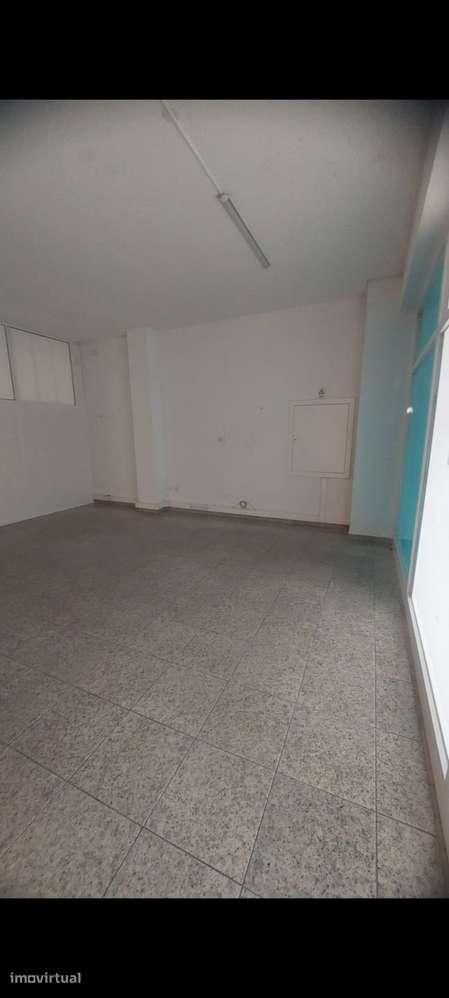 Imóvel comercial pronto a habitar em Santo Tirso - Grande imagem: 5/15