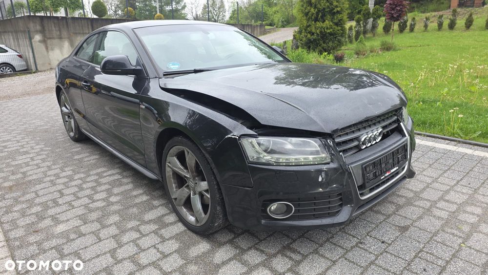 Audi A5 Coupé 2.7 TDI DPF multitronic - 12