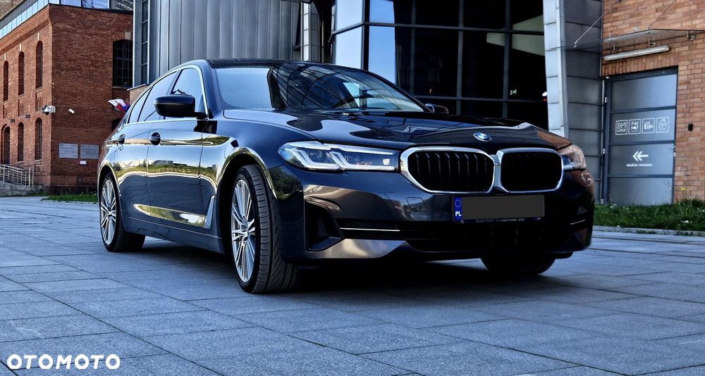 BMW Seria 5 520d xDrive MHEV Business Edition sport - 9