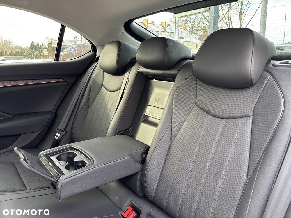 Skoda Superb - 16