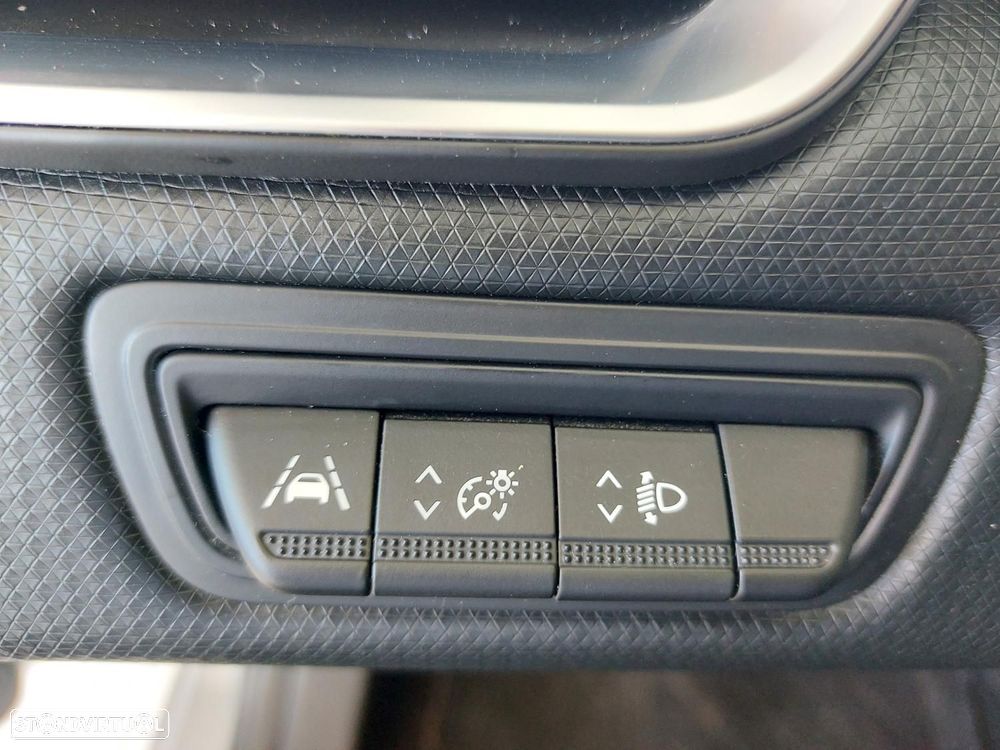 Renault Clio 1.5 Blue dCi Intens - 17