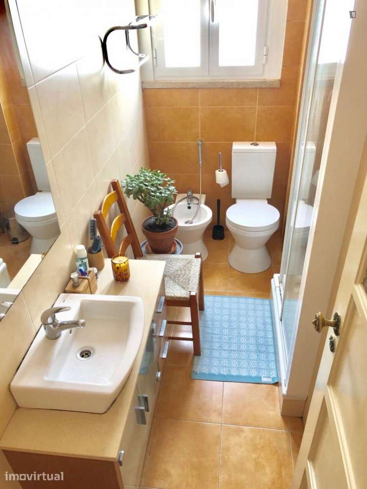 Quarto - localizado em Benfica Lisbon - Grande imagem: 4/14