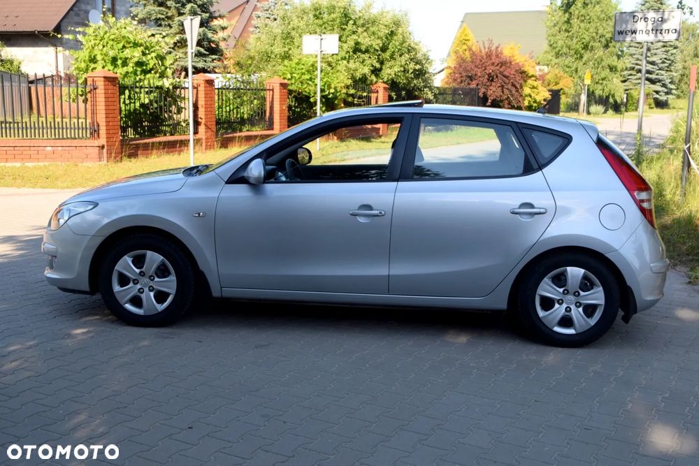 Hyundai i30 1.6 Comfort - 7