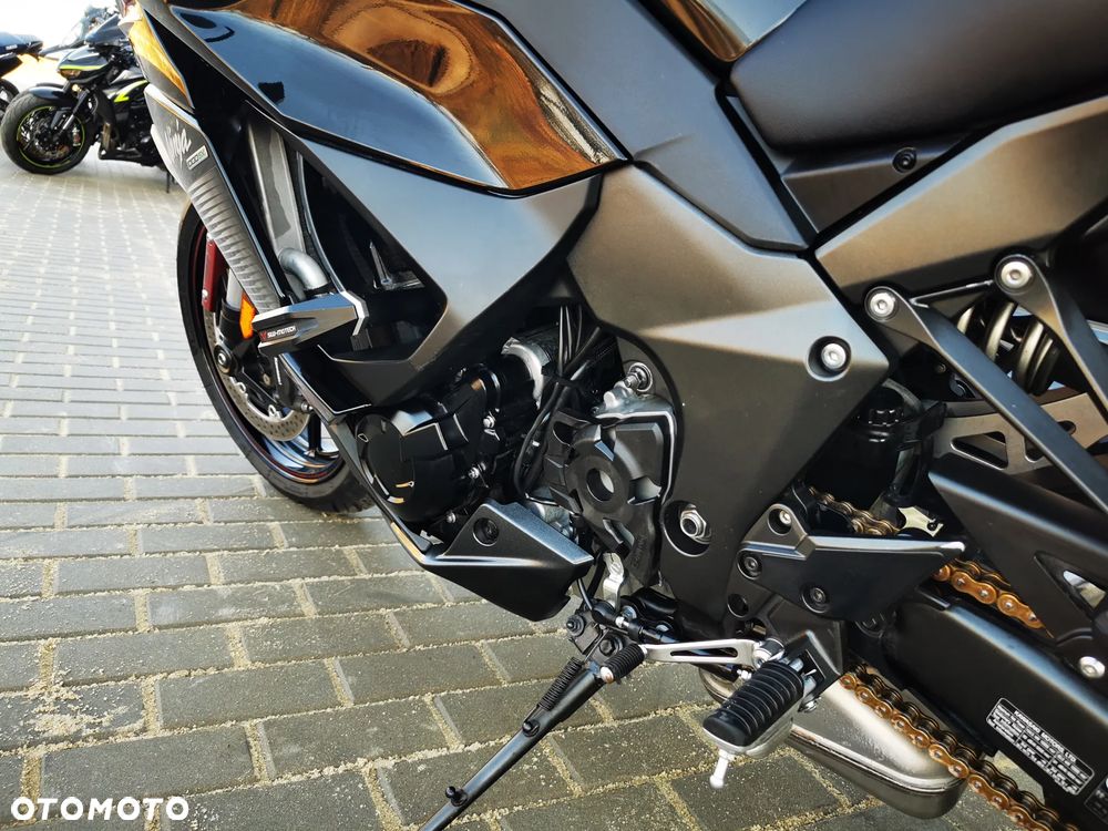 Kawasaki Ninja 1000 SX - 28